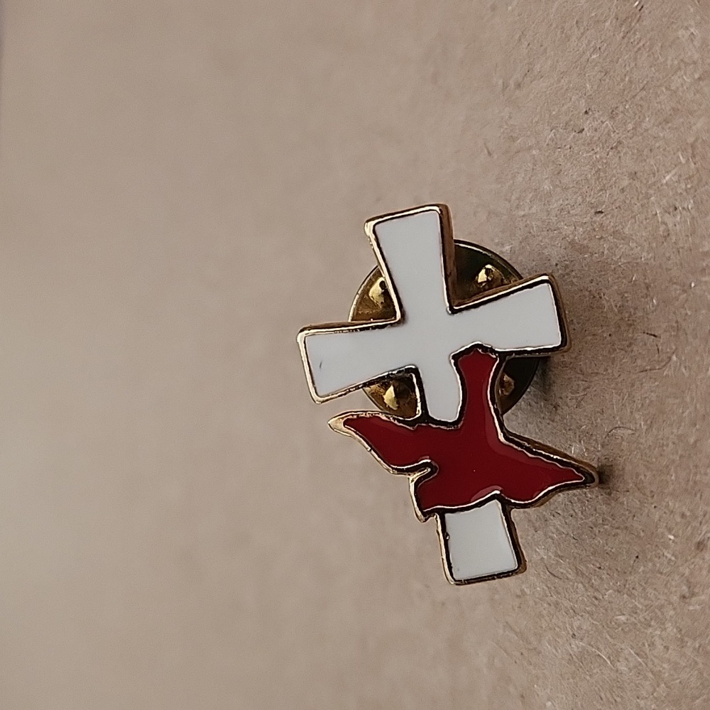 Pin Collection - Picture 6 of 13